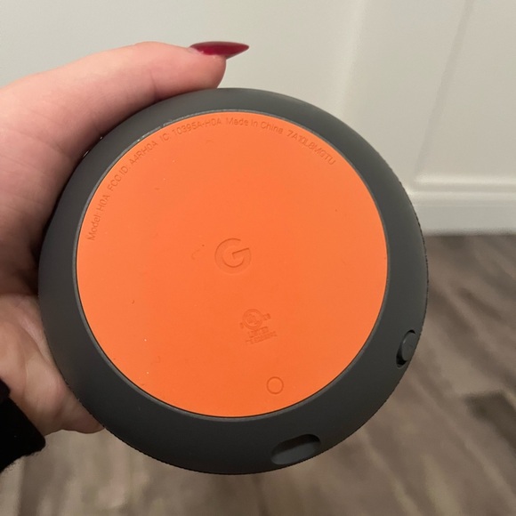 Google Home mini - Picture 2 of 2